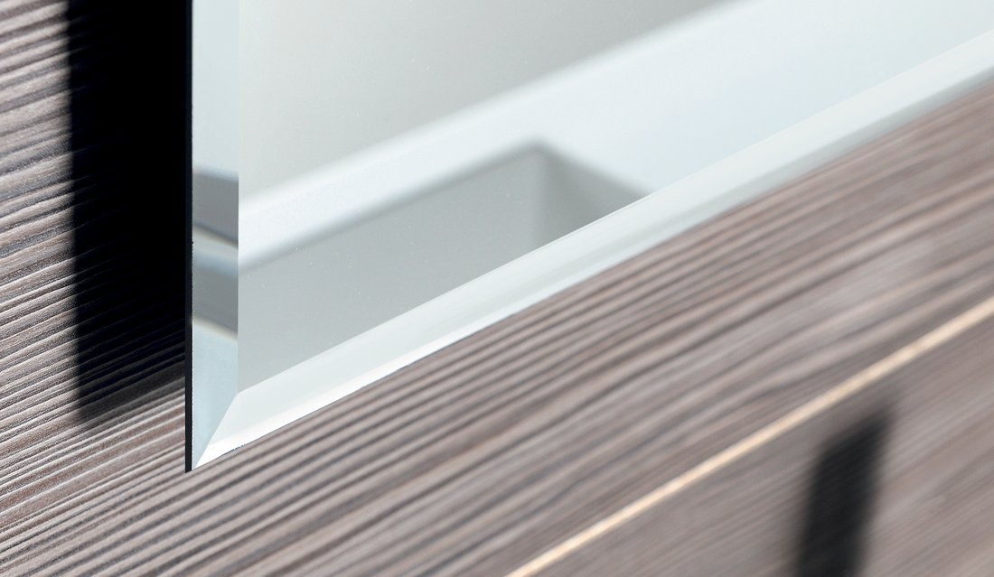 slider-img