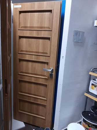 Dveře 70/P dřevodekor